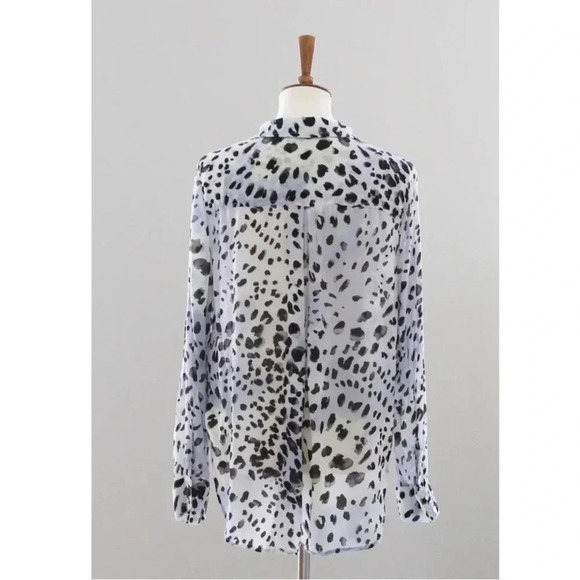 BELLA DAHL Flowy Button Down Blouse Shirt : Watercolor Ink Dots - Picture 3 of 4